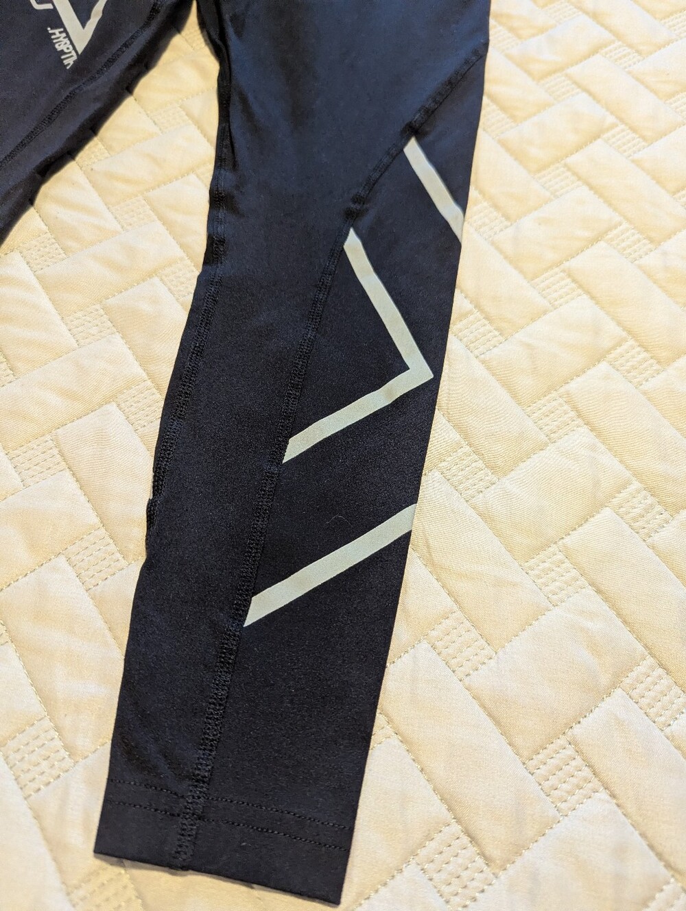 2XU Hypotik women's compression tights Sz.XS - Picture 3 of 6